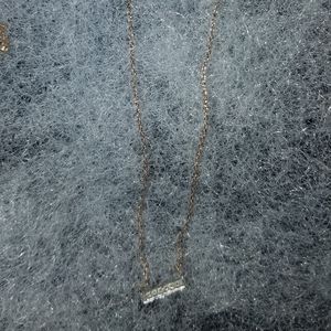 Getting dust in jewelry box.
